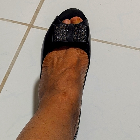 Studded Bow Black Leather Heels - Picture 9 of 16